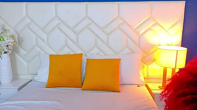 RubyRossel online show from September 12, 1:11 pm