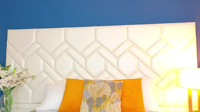 RubyRossel online show from November 13, 1:10 pm