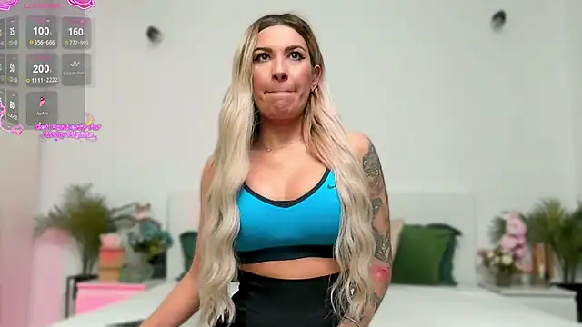 zoey marie online show from December 2, 3:29 pm