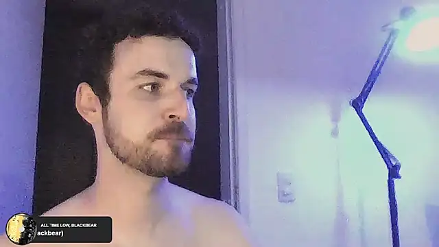 Snapshot of sexxxsutra chatting on January 26, 10:35 pm sexxxsutra online show from January 26, 10:35 pm