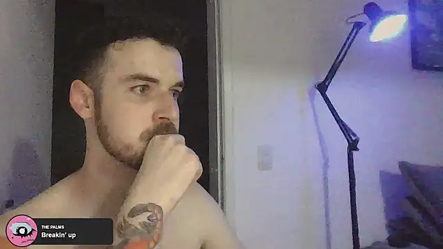 Snapshot of sexxxsutra chatting on February 17, 11:20 pm sexxxsutra online show from February 17, 11:20 pm