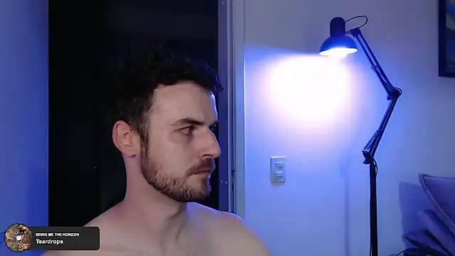 Snapshot of sexxxsutra chatting on March 12, 1:25 am sexxxsutra online show from March 12, 1:25 am