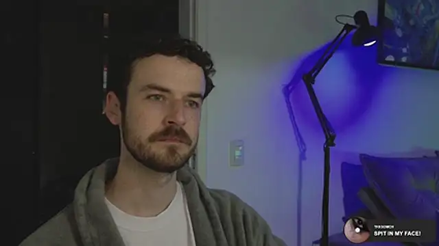 Snapshot of sexxxsutra chatting on December 17, 10:05 pm sexxxsutra online show from December 17, 10:05 pm