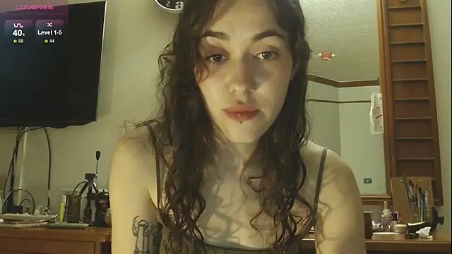 Snapshot of sadetuiningaa chatting on March 15, 11:39 pm sadetuiningaa online show from March 15, 11:39 pm