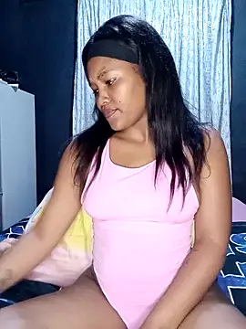 charmainexxx online show from January 17, 9:50 pm