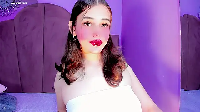 ValeriaAguilar online show from March 6, 10:39 pm