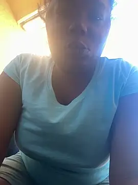 Snapshot of JCCaramelbarbie1 chatting on October 13, 2:39 pm JCCaramelbarbie1 online show from October 13, 2:39 pm