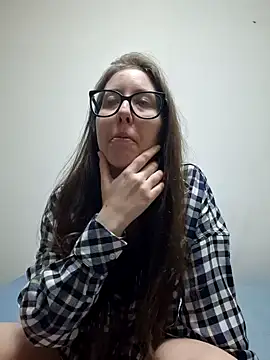 Snapshot of Sarah459 chatting on December 4, 2:26 pm Sarah459 online show from December 4, 2:26 pm