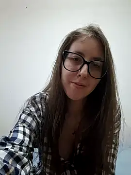 Snapshot of Sarah459 chatting on December 19, 6:34 pm Sarah459 online show from December 19, 6:34 pm