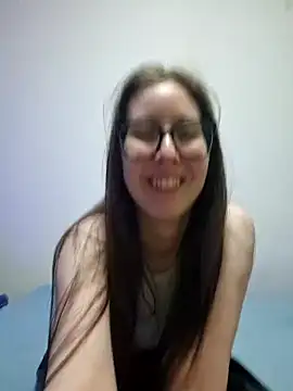 Snapshot of Sarah459 chatting on January 15, 7:01 pm Sarah459 online show from January 15, 7:01 pm