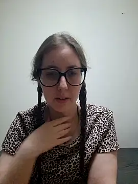 Snapshot of Sarah459 chatting on October 16, 8:10 pm Sarah459 online show from October 16, 8:10 pm