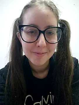 Snapshot of Sarah459 chatting on November 13, 9:25 pm Sarah459 online show from November 13, 9:25 pm