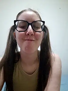 Snapshot of Sarah459 chatting on November 23, 8:41 pm Sarah459 online show from November 23, 8:41 pm