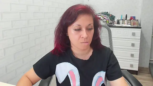 Snapshot of TeasyLana chatting on September 14, 7:46 pm TeasyLana online show from September 14, 7:46 pm