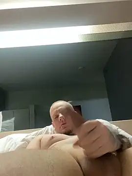 Snapshot of VixyGang chatting on October 7, 5:21 pm VixyGang online show from October 7, 5:21 pm