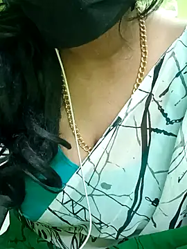 Aishu-tamil09 online show from December 16, 4:49 pm