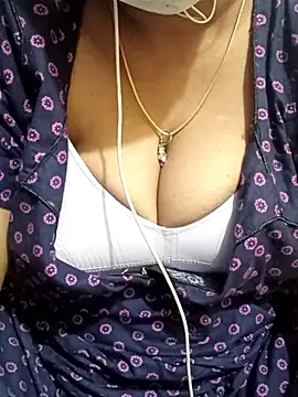 Aishu-tamil09 online show from March 1, 5:27 pm