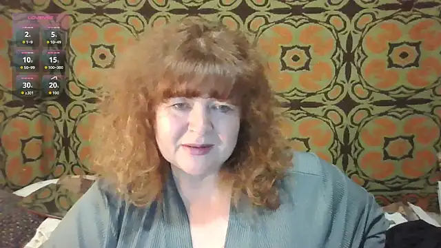 RoseRed69 online show from October 17, 9:28 pm