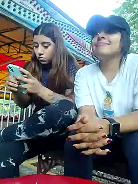 caro sweett online show from December 10, 11:32 am