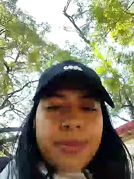 caro sweett online show from December 11, 12:23 pm