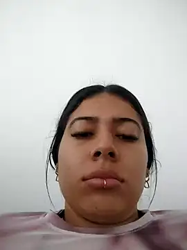 caro sweett online show from December 15, 1:00 pm