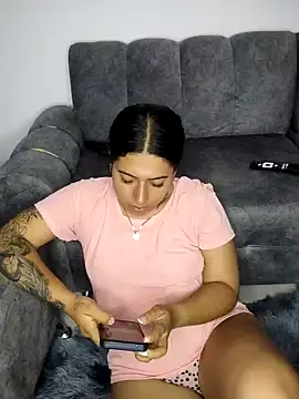 caro sweett online show from December 18, 4:06 pm