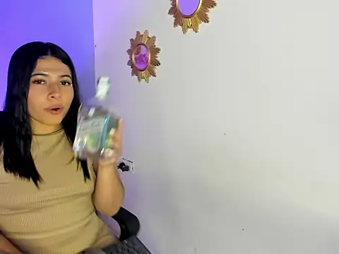 caro sweett online show from December 31, 7:18 pm