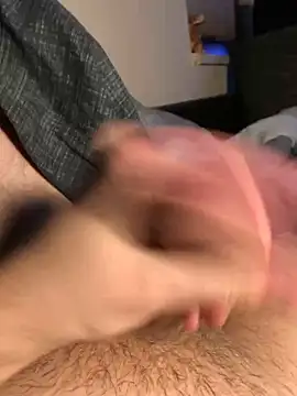 Snapshot of wixxer872302 chatting on December 18, 4:49 pm wixxer872302 online show from December 18, 4:49 pm