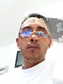 Snapshot of paisa233 chatting on October 29, 10:33 pm paisa233 online show from October 29, 10:33 pm