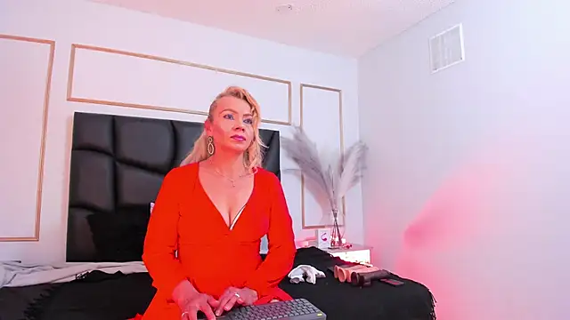 AnastasiaTaylor  online show from March 20, 7:52 pm