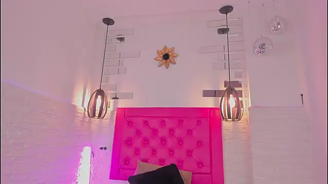 mia six66 online show from January 15, 11:21 am