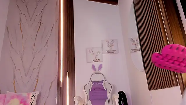 Snapshot of mia_six66 chatting on November 14, 11:53 am mia six66 online show from November 14, 11:53 am