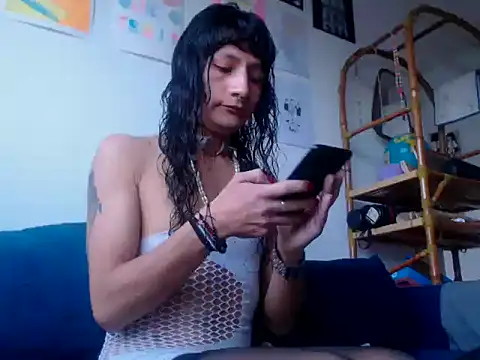 Zafiro subversiva online show from January 20, 11:24 am