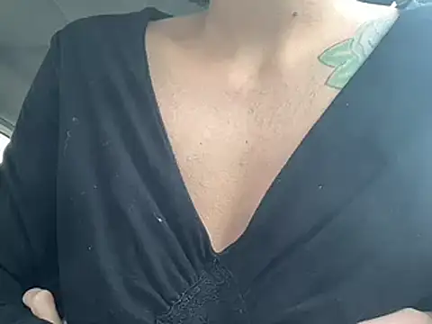 myloveforyouu online show from January 15, 7:12 pm