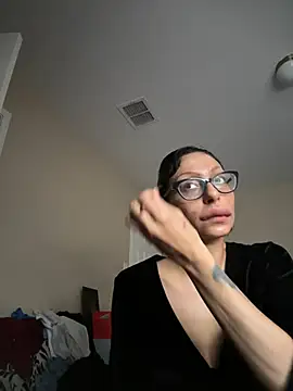 myloveforyouu online show from March 22, 2:47 pm