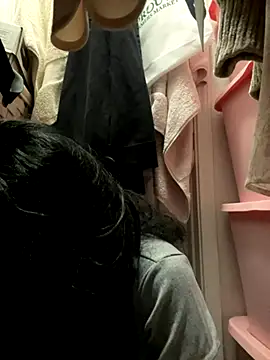 myloveforyouu online show from November 5, 1:27 am