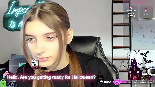 Snapshot of CherryBloom777 chatting on October 29, 7:54 am CherryBloom777 online show from October 29, 7:54 am