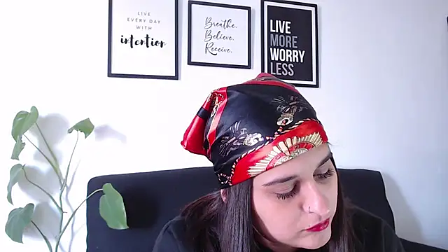 Snapshot of nathcollyns chatting on November 11, 6:08 pm nathcollyns online show from November 11, 6:08 pm