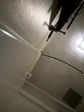 Snapshot of rayyymack chatting on December 3, 12:59 pm rayyymack online show from December 3, 12:59 pm