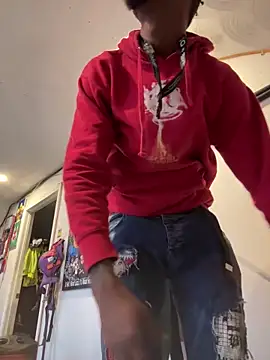 Snapshot of rayyymack chatting on December 11, 7:25 pm rayyymack online show from December 11, 7:25 pm