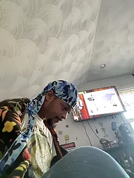 Snapshot of rayyymack chatting on December 19, 1:51 pm rayyymack online show from December 19, 1:51 pm