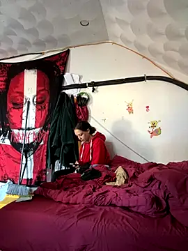 Snapshot of rayyymack chatting on September 9, 12:37 pm rayyymack online show from September 9, 12:37 pm