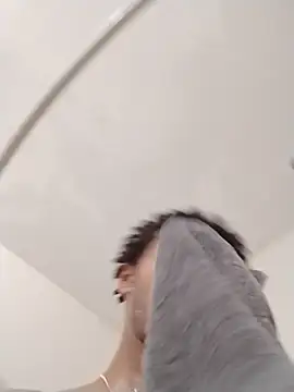 Snapshot of rayyymack chatting on September 18, 4:31 pm rayyymack online show from September 18, 4:31 pm