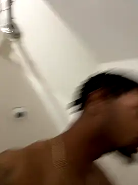 Snapshot of rayyymack chatting on September 29, 9:52 pm rayyymack online show from September 29, 9:52 pm