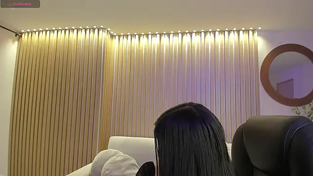 Snapshot of ValeriaRiveraX chatting on March 9, 5:17 pm ValeriaRiveraX online show from March 9, 5:17 pm