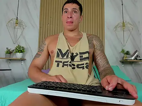 jack pergurtson01 online show from February 12, 1:33 am