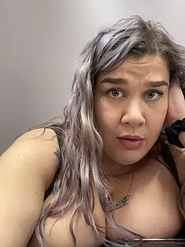 LolaBeretta online show from January 24, 6:14 pm