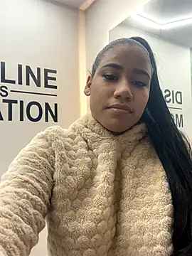 Snapshot of Salome_Diaz_ chatting on November 7, 4:29 pm Salome Diaz online show from November 7, 4:29 pm