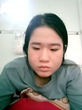 Snapshot of Sahara-lovexoxo chatting on February 15, 1:21 am Sahara-lovexoxo online show from February 15, 1:21 am