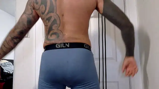 WyattBBC online show from April 15, 12:17 am